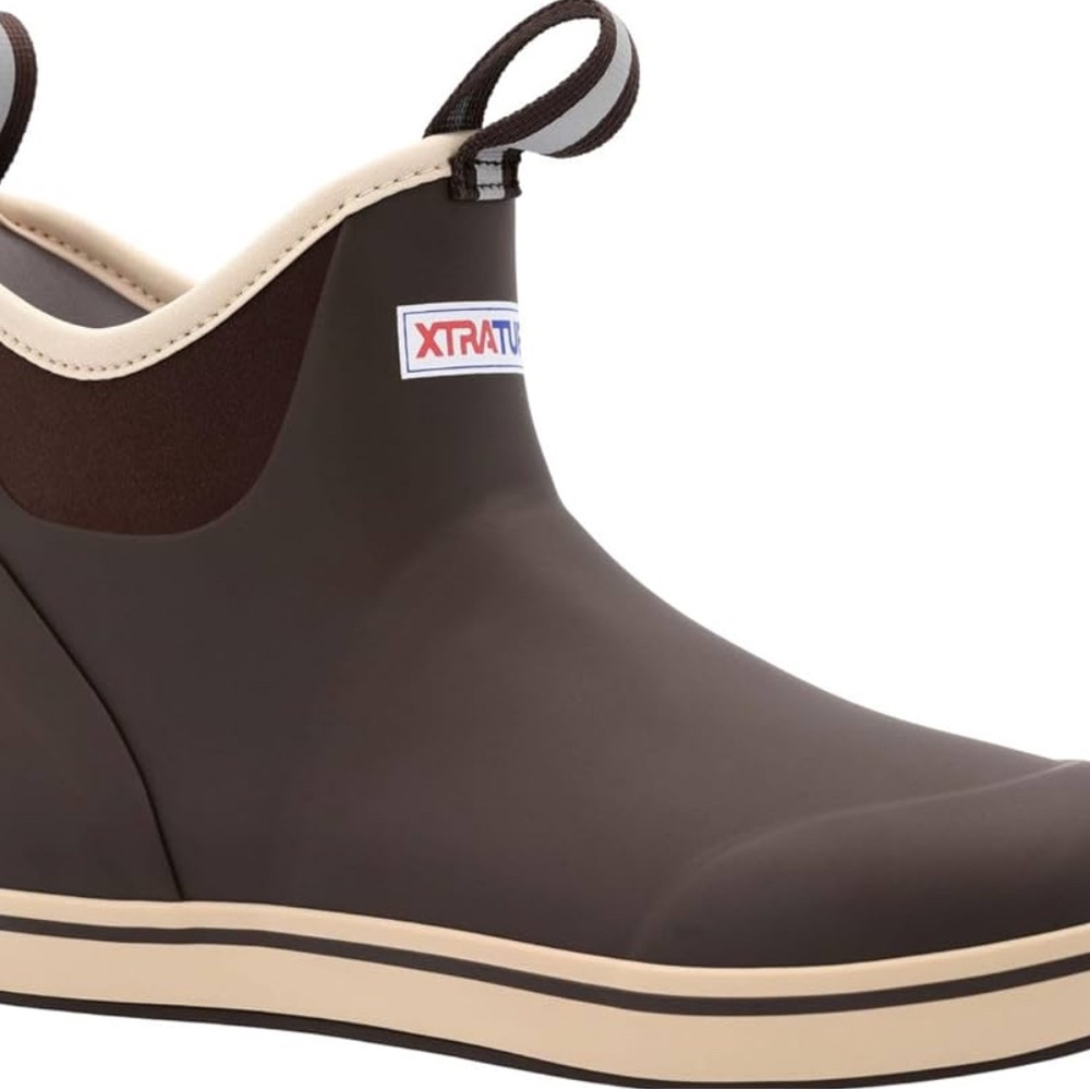 Brown Xtratuf  Deck Boots sz 9 women